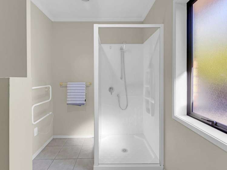 2 Shiraz Place Rototuna_23