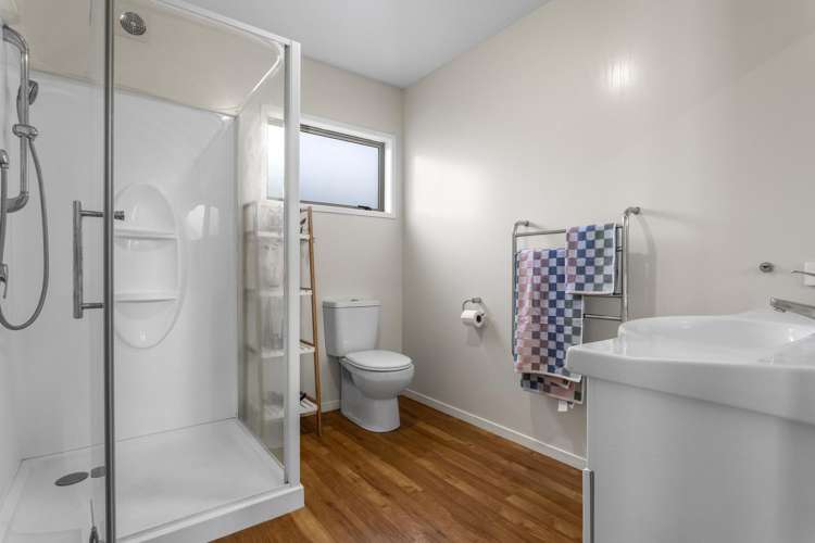 3 Omega Place Coastlands_19