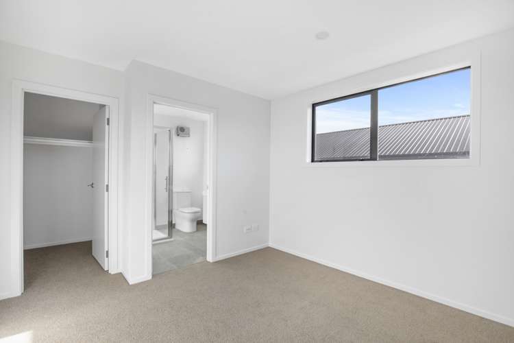 79 Magnum Drive Cromwell_6