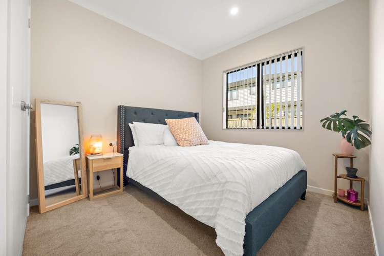 30 Hikuawa Road Flat Bush_22
