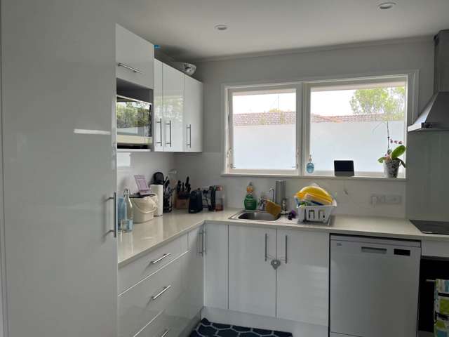 4/93 Symonds Street Royal Oak_4