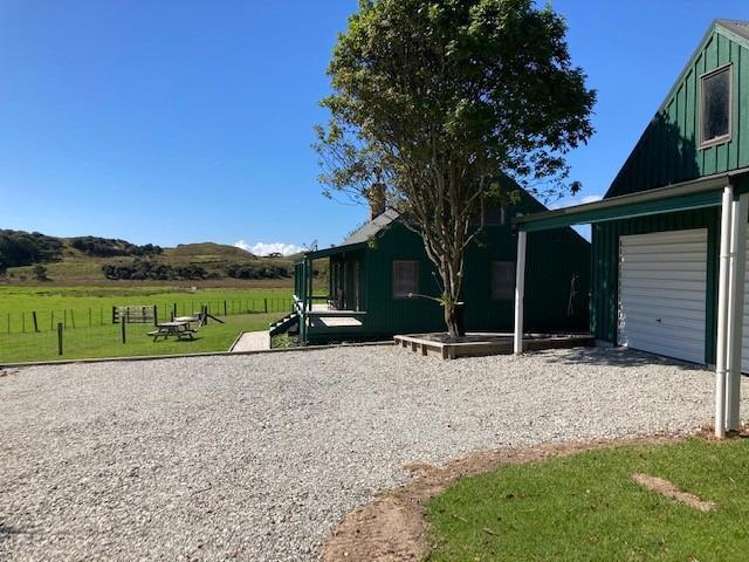 570 Rahuikiri Road Pakiri_10