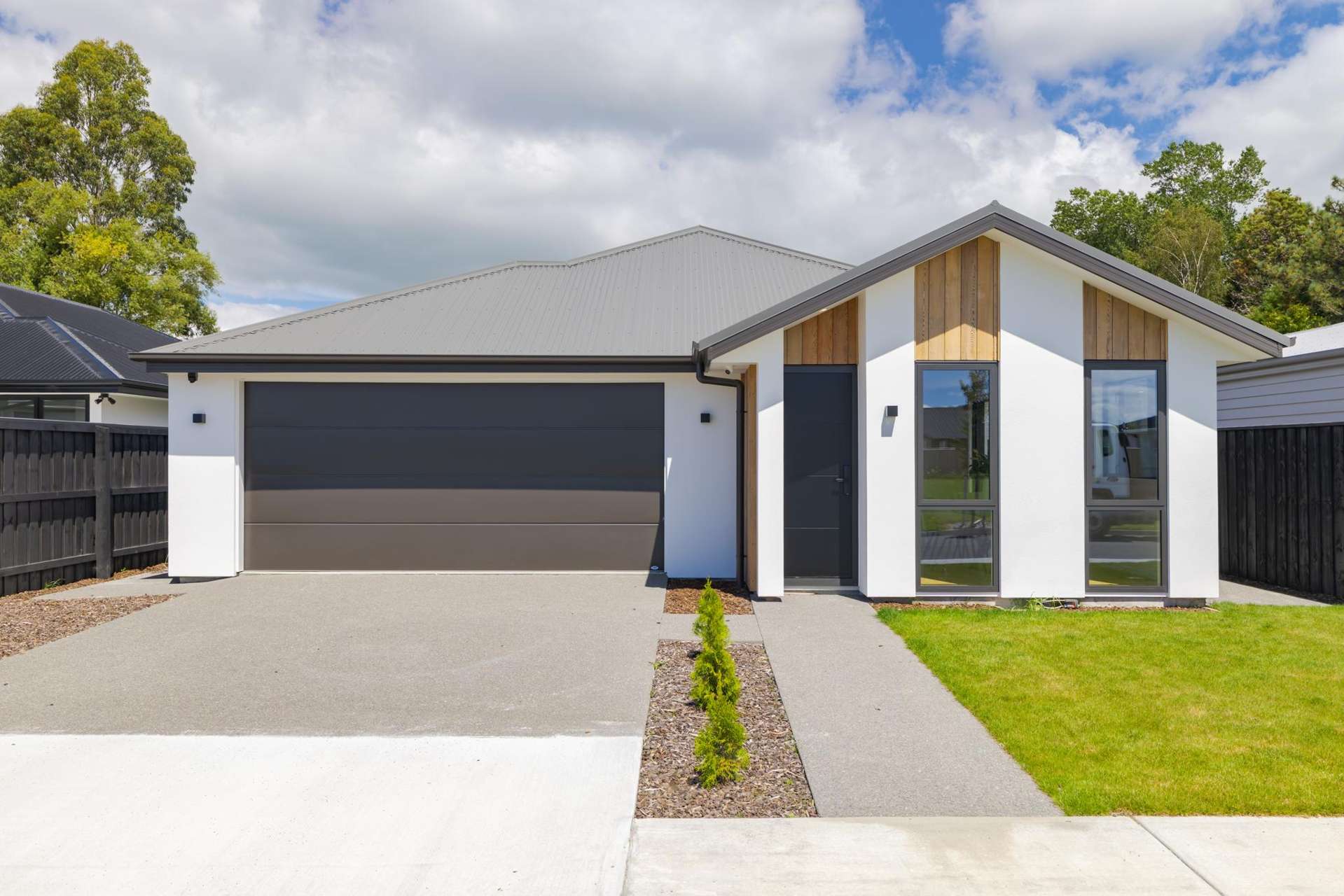 32 Derbridge Street Woodend_0