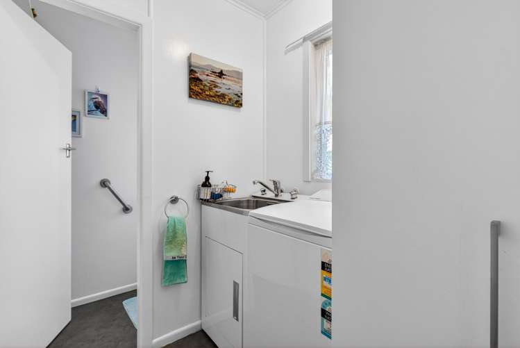 24 Thirlmere Street Wainuiomata_16