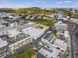 Investment markets show signs of stability