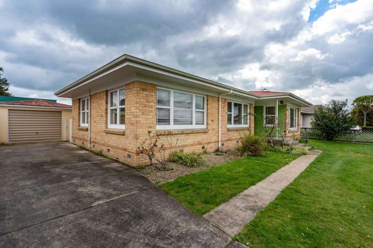 7 Scott Avenue Hamilton East_4