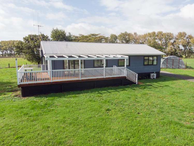 230 Central Road North_0