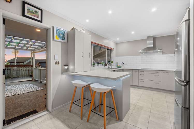 7 Totara Views Drive Red Beach_6
