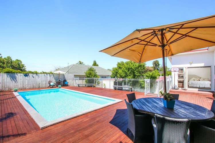 6 Parker Avenue New Lynn_18