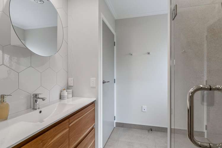 113B Bartholomew Road Levin_10