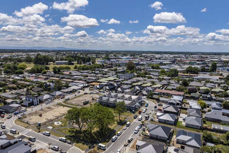 3/8 Akoranga Place Hornby_17