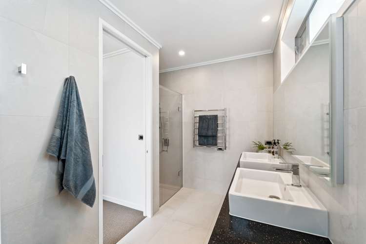 33a Churchill Road Murrays Bay_25