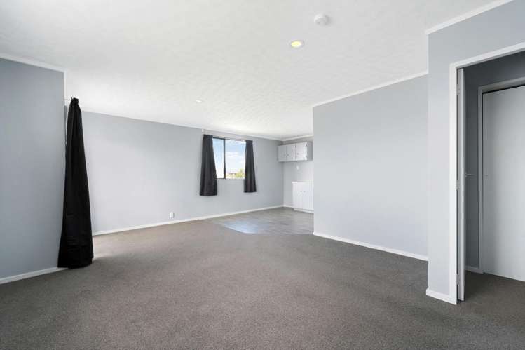 33 Raupo Street 1200_8