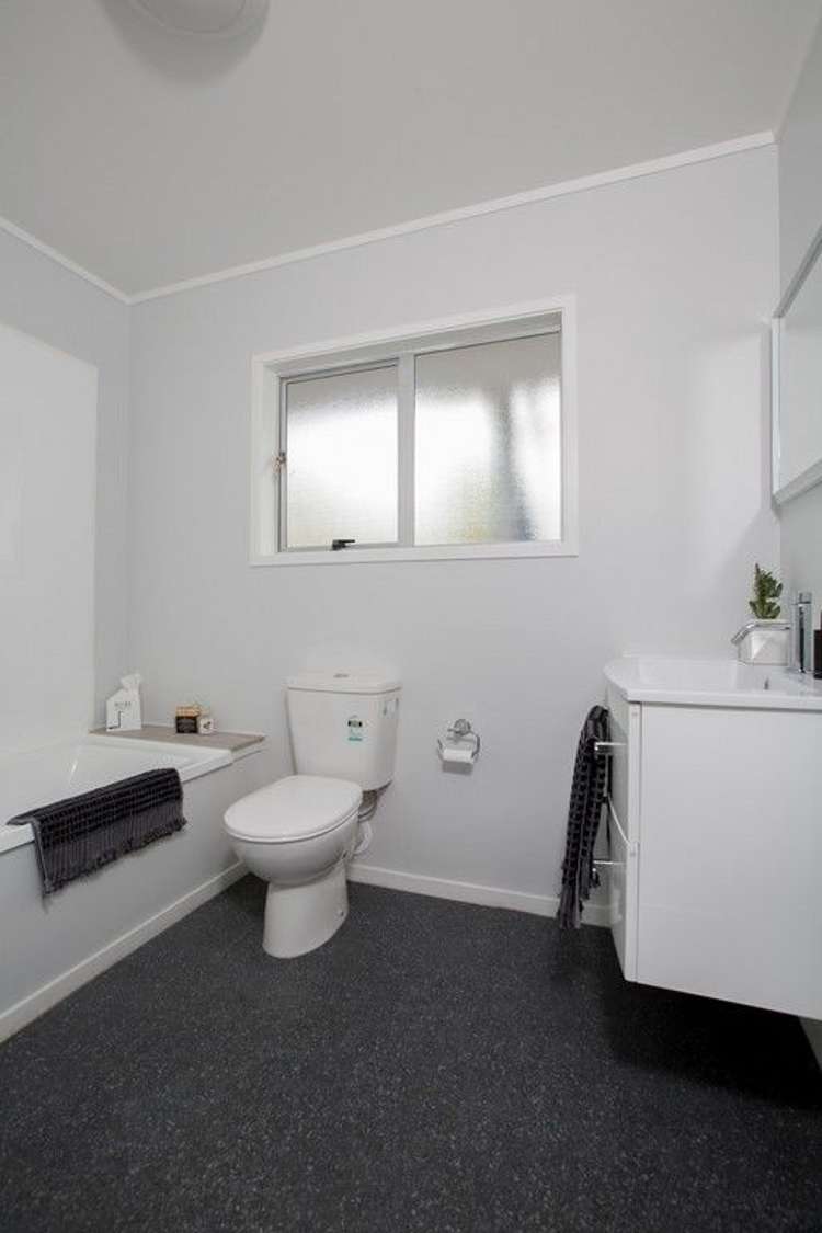 368 West Coast Road Glen Eden_6