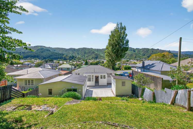 183 Wellington Road Wainuiomata_24
