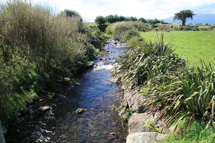 529 Arawhata Road Opunake_19