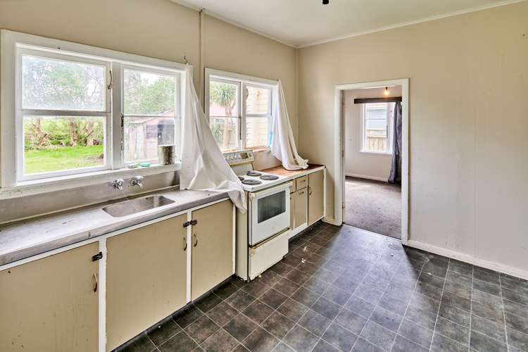 29 Pirie Crescent Moera_5