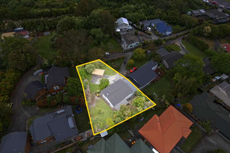 2/133 Edmonton Road Te Atatu South_12
