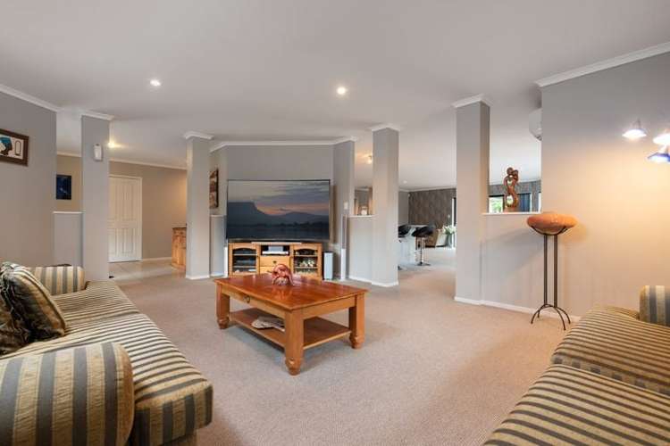 7 Paradise Place Matua_6