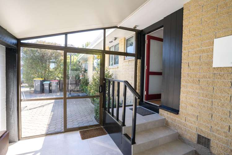 2/174b Grimseys Road Redwood_34