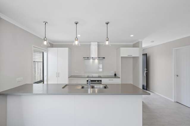 83 Awatira Drive Papamoa Beach_4