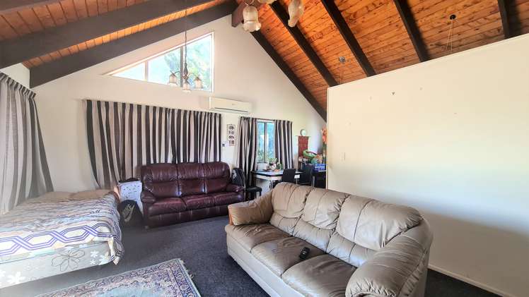 9 Pohutukawa Drive Opunake_5
