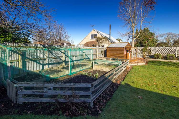 207 Middle Road Allenton_20