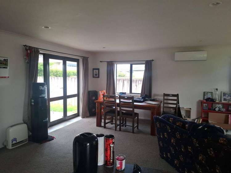 20 Norfolk Drive 11373_8