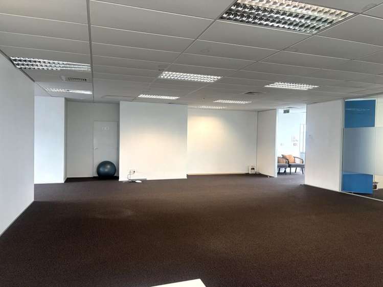 27-29 William Pickering Drive Albany_5