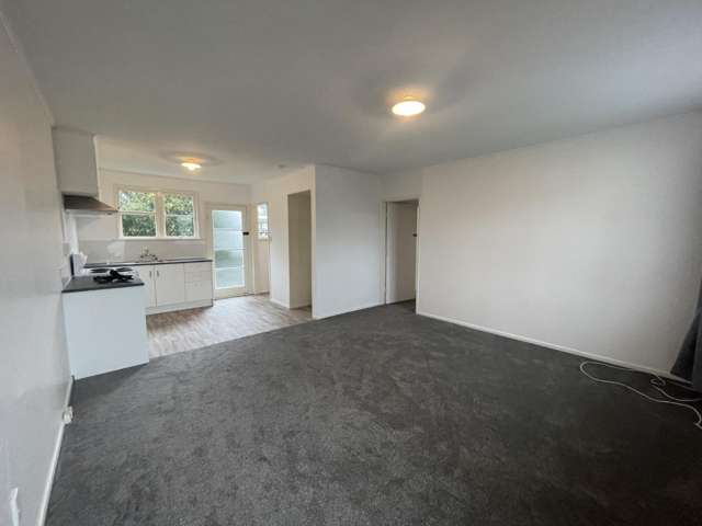 6/22 Beatrix Street 10016_2