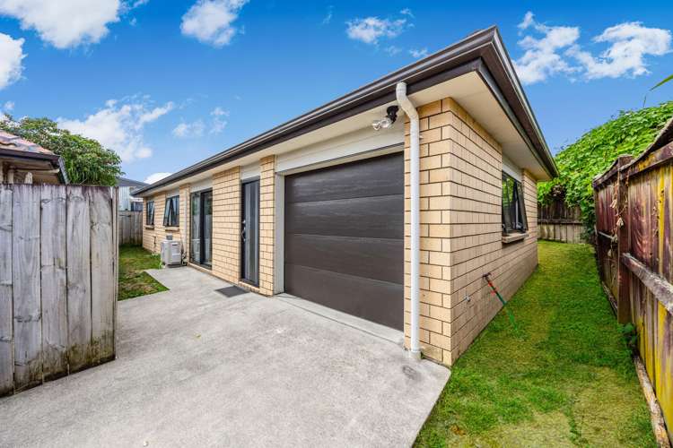 12 Clutha Crescent Otara_12