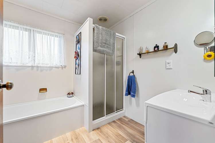 2/191 Rifle Range Road Taupo_7