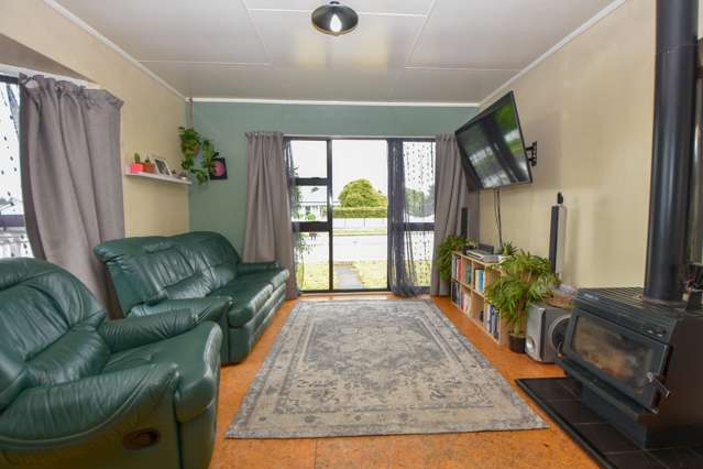 9 Lincoln Road Carterton_3