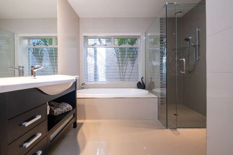 300 Nottingley Road Frimley_16