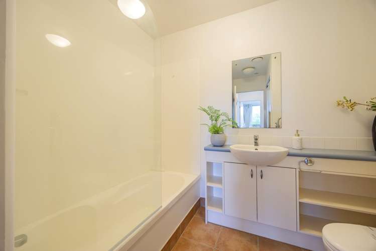 E8/30 Bute Road Browns Bay_10