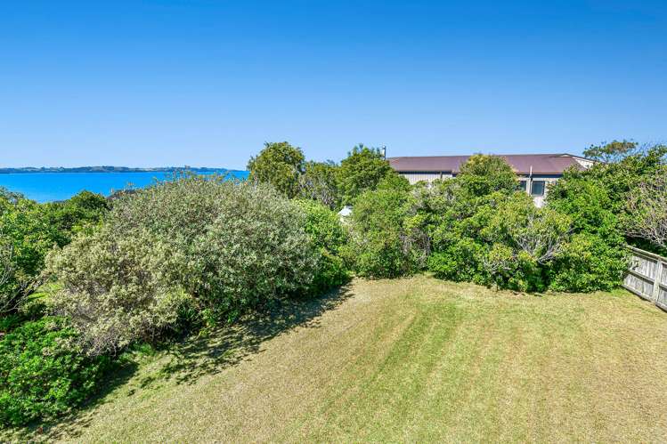 26 Deerness Crescent Algies Bay_19