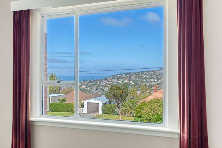 134 Forfar Street Clyde Hill_11