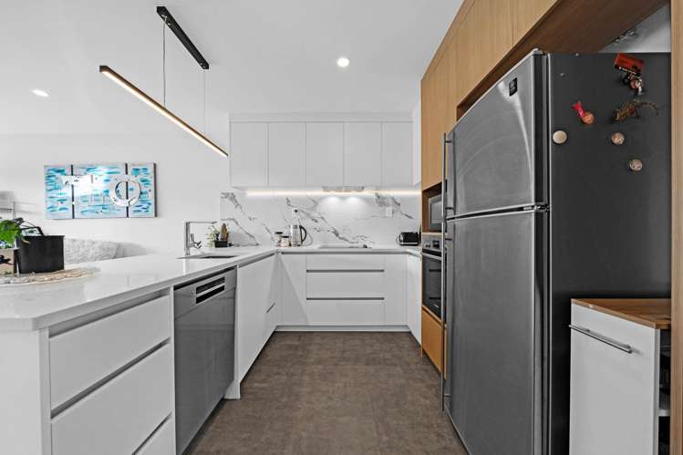 7/32B Westgate Drive Massey_7