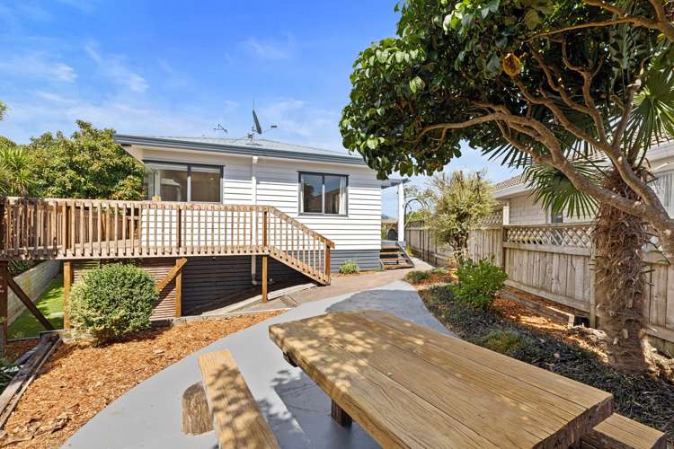 25 Lucerne Place Welcome Bay_16