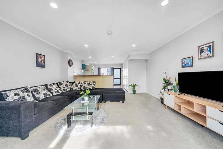 20/3 Ambrico Place New Lynn_5