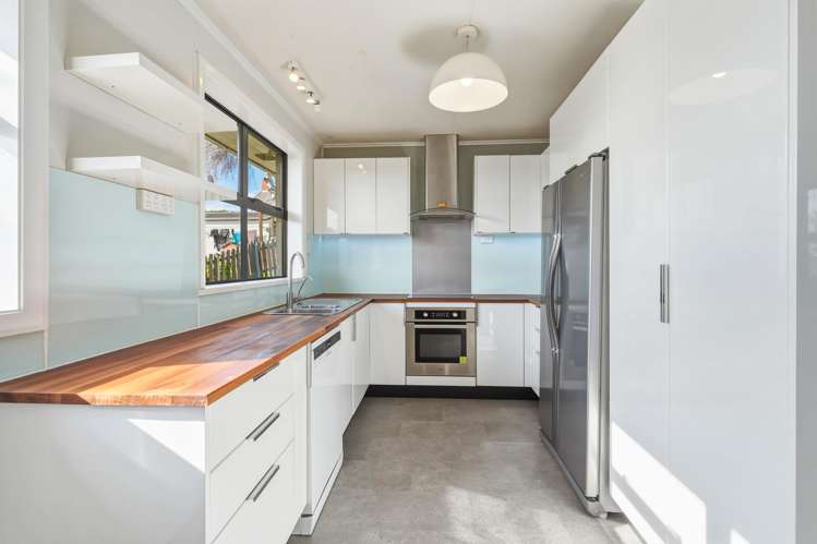 184 Mulford Street_3