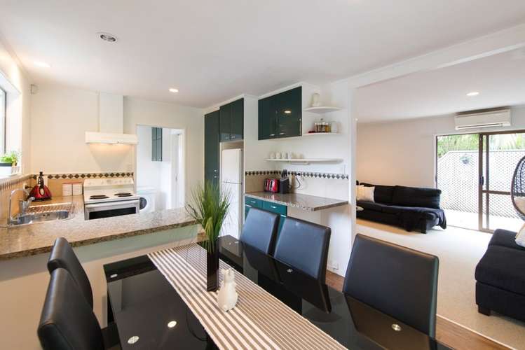 16 Adam Sunde Place Glen Eden_14