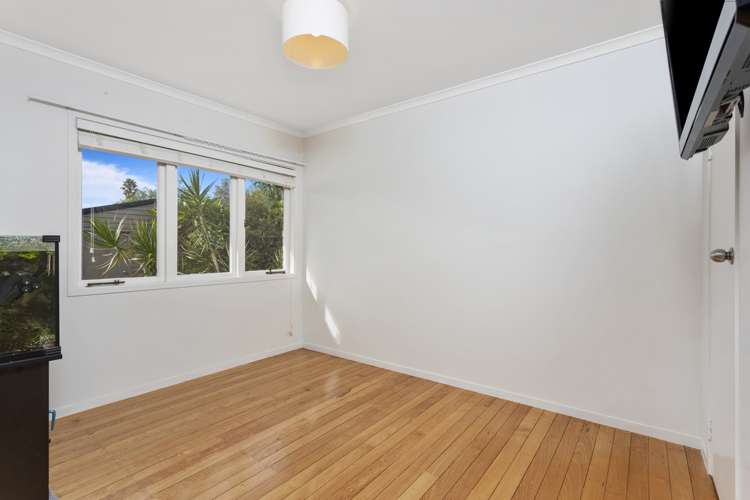 22 Kervil Avenue Te Atatu Peninsula_11