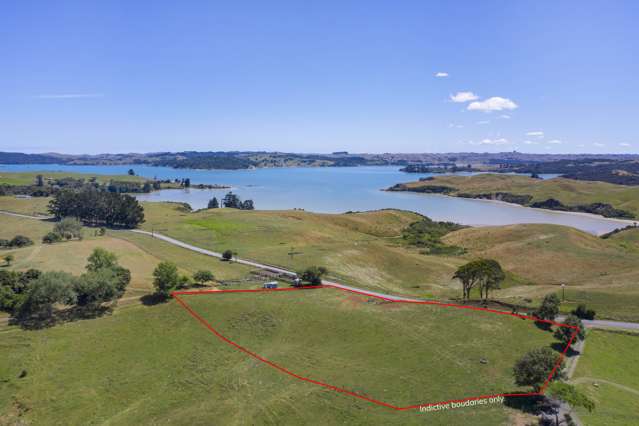 Elevated Land With Stunning Views in Raglan