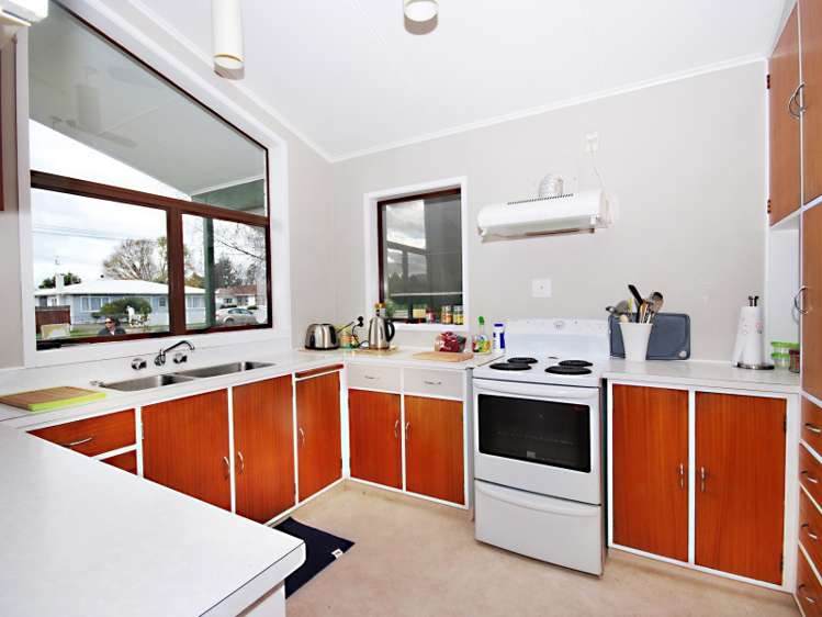 33 Brooklyn Road Carterton_1