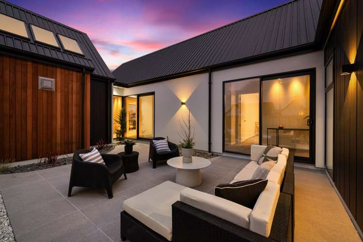 2 Alan James Lane Prebbleton_34