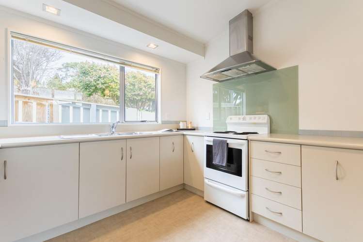 2a Kokako Road Otaihanga_5