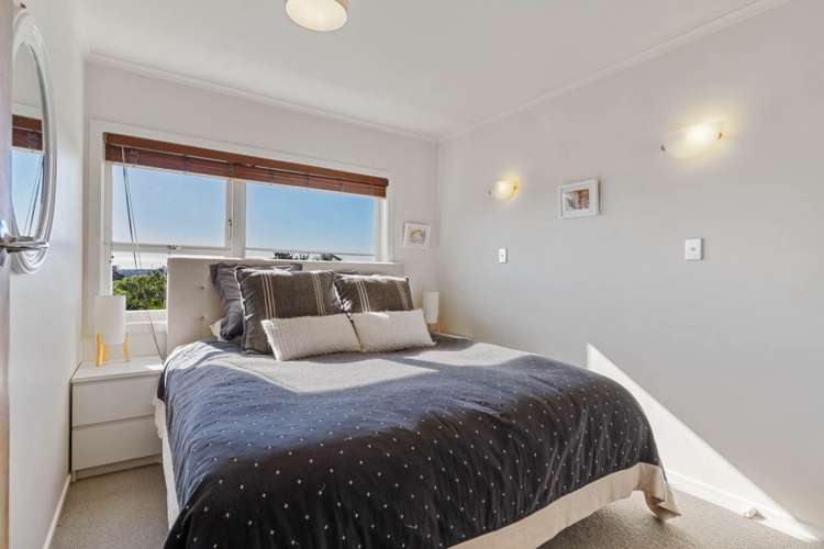 43 Fairmount Road Titirangi_6