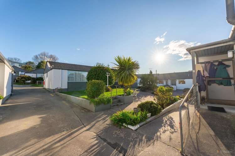 Cottage 10/6 Glenwood Avenue Highfield_17
