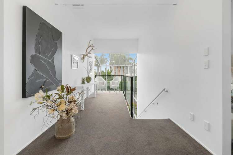 26 Crossland Place Maraetai_15
